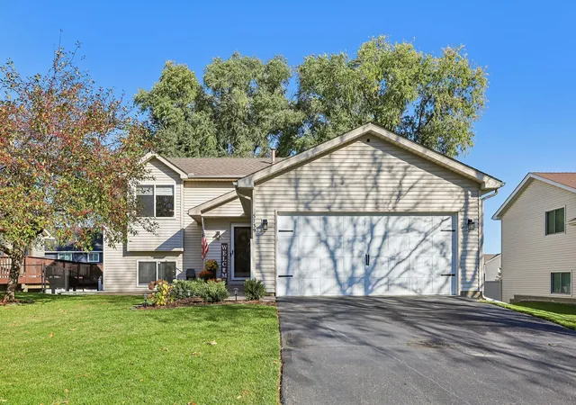 Single family home for sale at 5739 180th Street W, Farmington, MN 55024 | MLS# 7162327