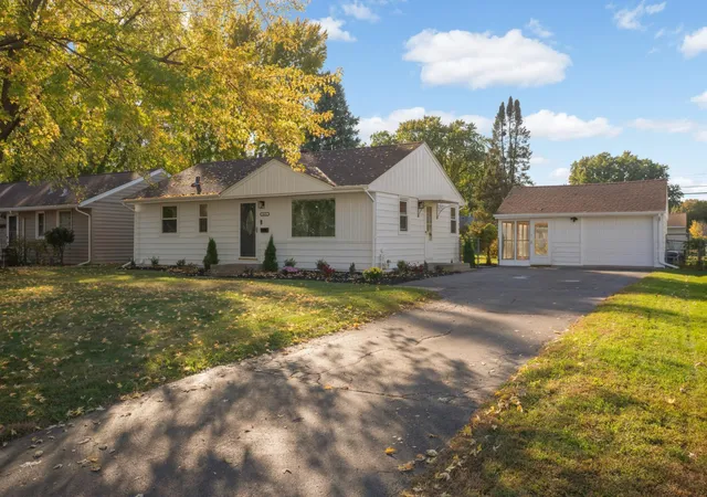 Photo 1 of Single family home for sale at 5431 Louisiana Ave N, Minneapolis, MN 55428 | MLS# 7162329 | Listing updated on 2026-10-23