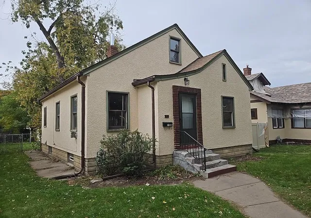 Photo 2 of Single family home for sale at 3815 Queen Ave N, Minneapolis, MN 55412 | MLS# 7162336 | Listing updated on 2026-10-29
