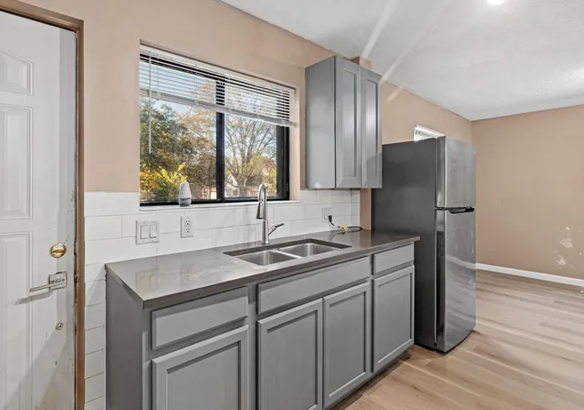 Photo 1 of Single family home for sale at 87 Cook Ave W, Saint Paul, MN 55117 | MLS# 7162349 | Listing updated on 2026-10-21