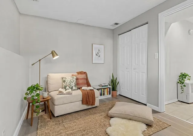 Photo 3 of Single family home for sale at 87 Cook Ave W, Saint Paul, MN 55117 | MLS# 7162349 | Listing updated on 2026-10-21