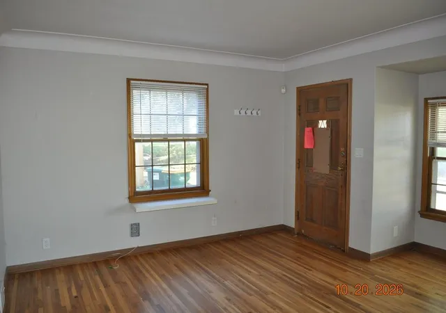 Photo 2 of Single family home for sale at 3918 Hayes St Ne, Minneapolis, MN 55421 | MLS# 7162351 | Listing updated on 2026-10-21