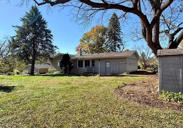 Photo 4 of Single family home for sale at 1211 Archibald Ct, Northfield, MN 55057 | MLS# 7162355 | Listing updated on 2026-10-22
