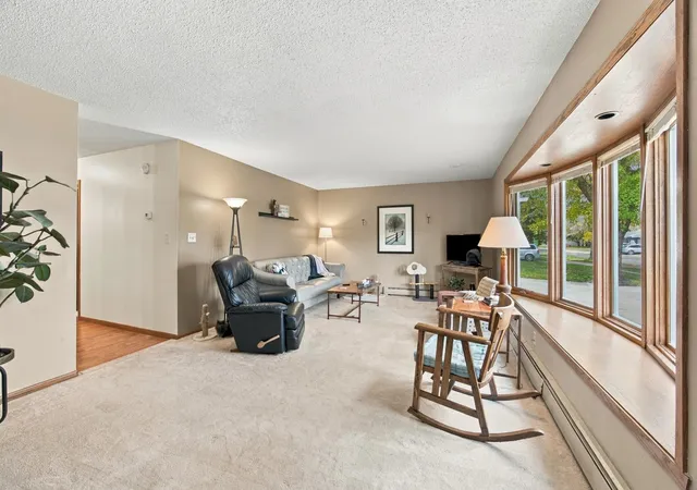 Photo 3 of Single family home for sale at 1911 18th Street S, Moorhead, MN 56560 | MLS# 7162375 | Listing updated on 2026-10-21