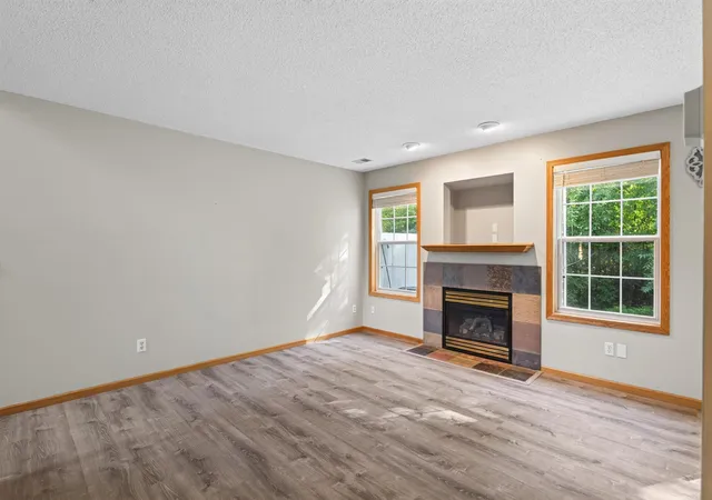 Photo 4 of Single family home for sale at 9236 Merrimac Ln N, Maple Grove, MN 55311 | MLS# 7162405 | Listing updated on 2026-10-20