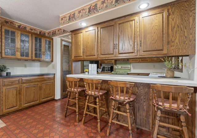 Photo 4 of Single family home for sale at 4649 Hillsboro Ave N, Minneapolis, MN 55428 | MLS# 7162406 | Listing updated on 2026-10-21