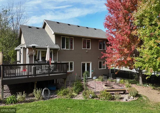 Photo 2 of Single family home for sale at 12933 Quentin Ave S, Savage, MN 55378 | MLS# 7162415 | Listing updated on 2026-10-23