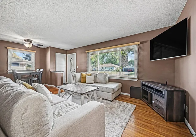 Photo 2 of Sale Pending at 6961 Clayton Ave, Inver Grove Heights, MN 55076 | MLS# 7162428 | Listing updated on 2026-10-22