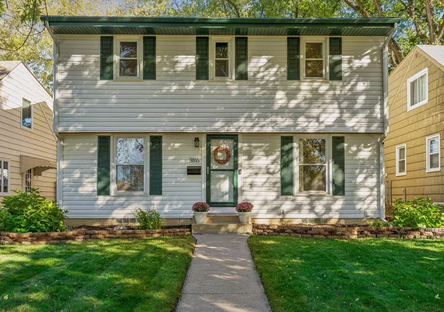Photo 3 of Single family home for sale at 3816 Abbott Ave N, Minneapolis, MN 55422 | MLS# 7162439 | Listing updated on 2026-10-23