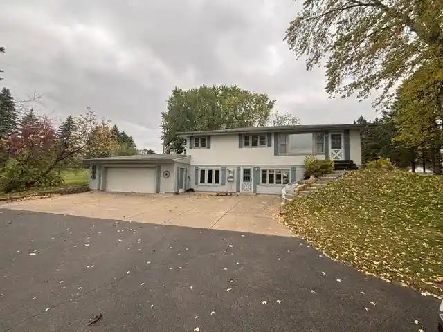 Photo 1 of Sale Pending at 7668 Military Rd, Saint Paul, MN 55129 | MLS# 7162444 | Listing updated on 2026-10-24