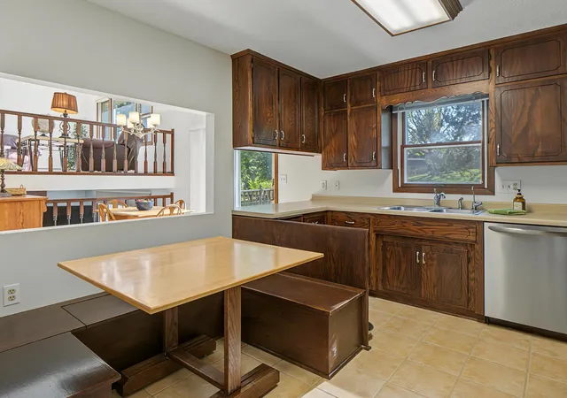 Photo 4 of Single family home for sale at 2516 58th Street NW, Rochester, MN 55901 | MLS# 7162452 | Listing updated on 2026-10-27