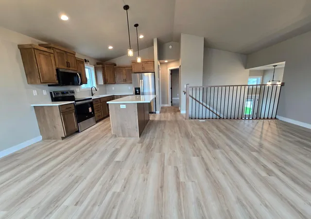Photo 3 of Single family home for sale at 1100 Meadowlark Ln S, Casselton, ND 58012 | MLS# 7162477 | Listing updated on 2026-10-21
