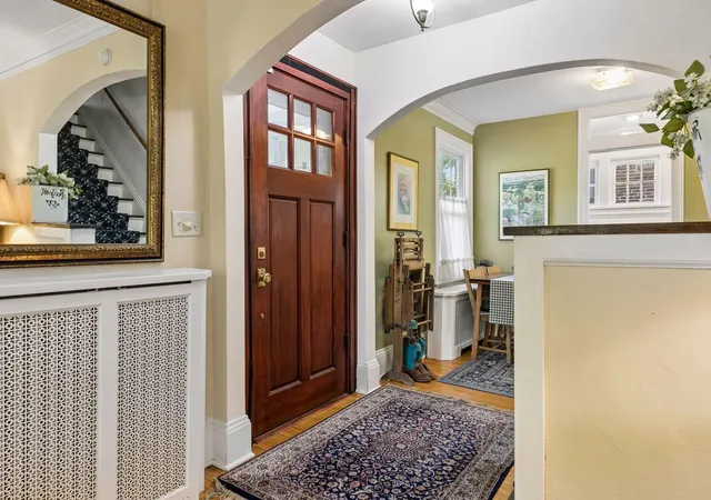 Photo 2 of Single family home for sale at 1998 James Ave, Saint Paul, MN 55105 | MLS# 7162532 | Listing updated on 2026-10-21