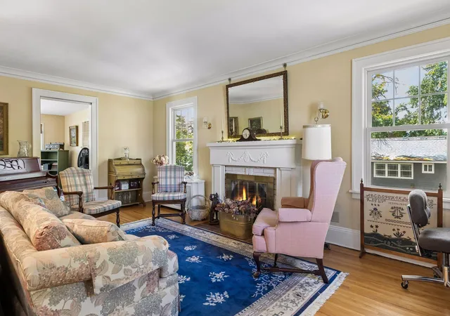 Photo 4 of Single family home for sale at 1998 James Ave, Saint Paul, MN 55105 | MLS# 7162532 | Listing updated on 2026-10-21