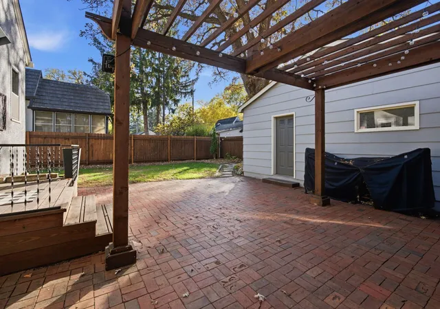 Photo 3 of Single family home for sale at 4127 Washburn Ave N, Minneapolis, MN 55412 | MLS# 7162546 | Listing updated on 2026-10-26