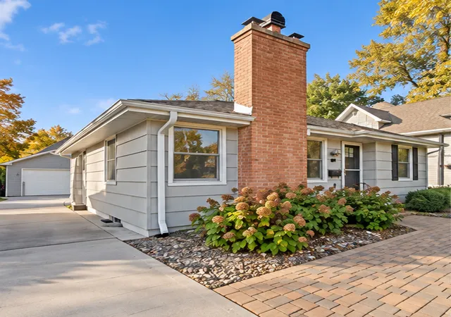 Photo 2 of Single family home for sale at 5820 Fairfax Ave, Minneapolis, MN 55424 | MLS# 7162561 | Listing updated on 2026-10-21