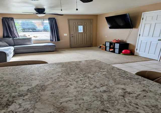 Photo 3 of Single family home for sale at 124 W Fremont St, Owatonna, MN 55060 | MLS# 7162565 | Listing updated on 2026-10-22