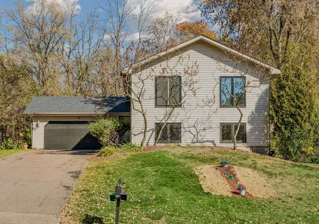Photo 2 of Single family home for sale at 3620 Evergreen Ln N, Minneapolis, MN 55441 | MLS# 7162592 | Listing updated on 2026-10-23