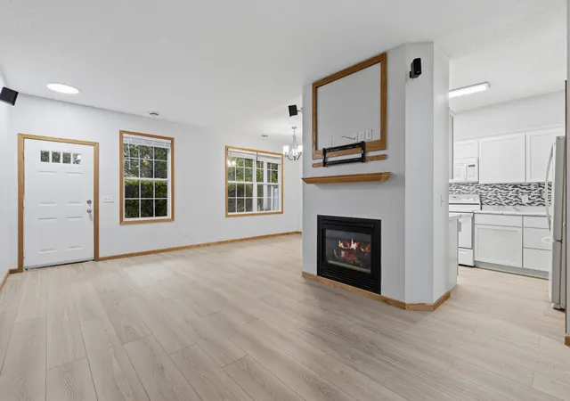 Photo 4 of Single family home for sale at 14278 Banyan Ln, Rosemount, MN 55068 | MLS# 7162597 | Listing updated on 2026-10-21
