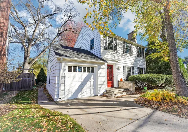 Photo 1 of Single family home for sale at 3655 Huntington Ave, Minneapolis, MN 55416 | MLS# 7162615 | Listing updated on 2026-10-30