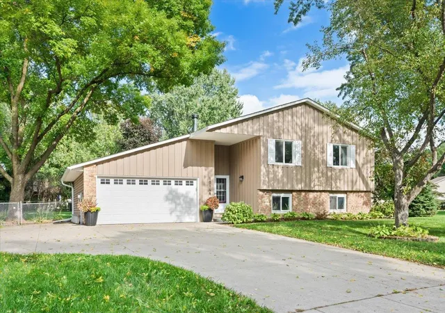 Photo 1 of Single family home for sale at 10144 Boundary Crk Ter, Maple Grove, MN 55369 | MLS# 7162627 | Listing updated on 2026-10-23