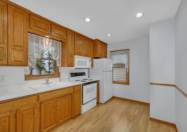 Photo 4 of Single family home for sale at 720 29th Avenue N, Saint Cloud, MN 56303 | MLS# 7162634 | Listing updated on 2026-10-29
