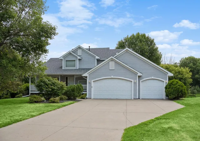 Photo 2 of Single family home for sale at 14180 Dehnsfield Rd, Rogers, MN 55374 | MLS# 7162637 | Listing updated on 2026-10-22
