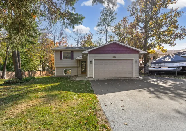 Photo 2 of Single family home for sale at 1832 Center St, Hugo, MN 55038 | MLS# 7162660 | Listing updated on 2026-10-23