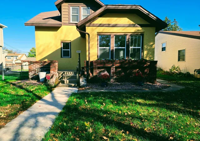 Photo 1 of Single family home for sale at 3934 Vera Cruz Ave N, Minneapolis, MN 55422 | MLS# 7162743 | Listing updated on 2026-10-21