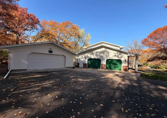 Photo 4 of Single family home for sale at 139 Belle Rae Cir, Brainerd, MN 56401 | MLS# 7162787 | Listing updated on 2026-10-21
