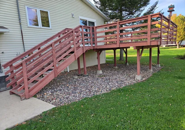 Photo 2 of Single family home for sale at 208 2nd Street Sw, Grand Meadow, MN 55936 | MLS# 7162811 | Listing updated on 2026-10-21