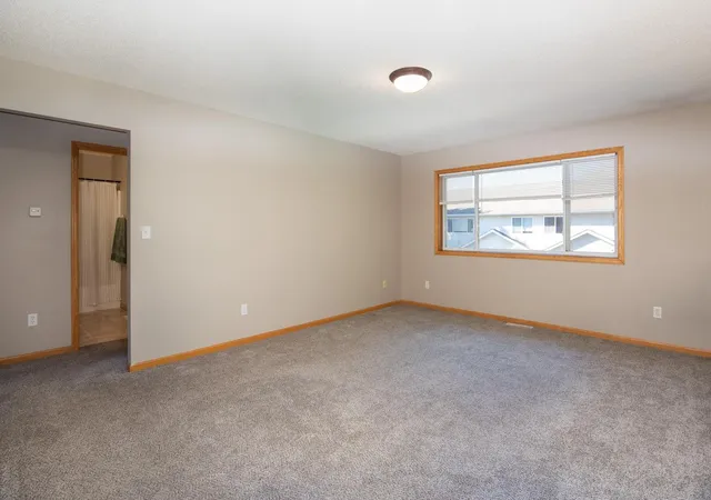 Photo 2 of Single family home for sale at 416 Tanager Path, Mankato, MN 56001 | MLS# 7162825 | Listing updated on 2026-10-21