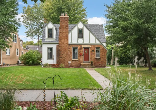 Photo 1 of Single family home for sale at 5612 12th Avenue S, Minneapolis, MN 55417 | MLS# 7162864 | Listing updated on 2026-10-22