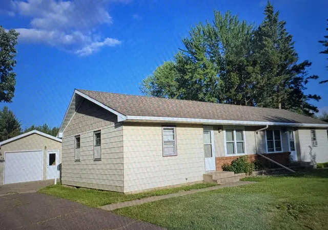 Photo 1 of Multi family home for sale at 511 Barry Ave, Hinckley, MN 55037 | MLS# 7162894 | Listing updated on 2026-10-22