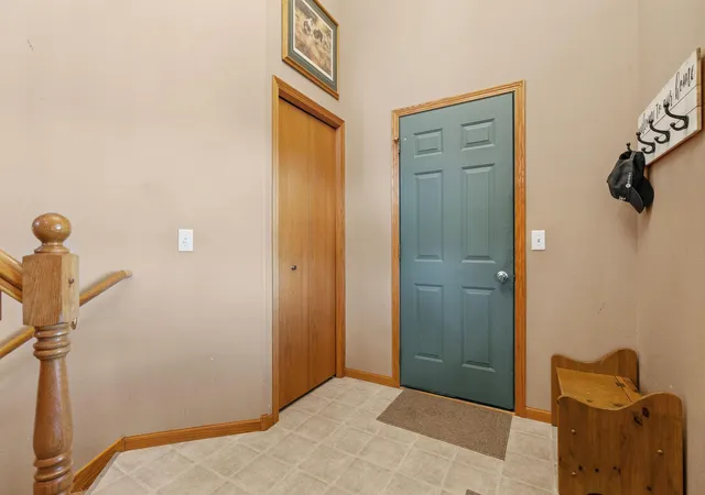 Photo 4 of Single family home for sale at 8046 Country View Dr, Pine City, MN 55063 | MLS# 7162940 | Listing updated on 2026-10-23