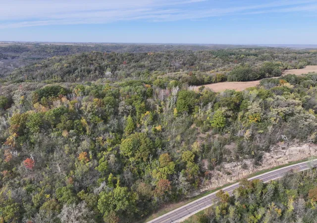 Photo 3 of Single family home for sale at 31209 Highway 58 Blvd, Red Wing, MN 55066 | MLS# 7162947 | Listing updated on 2026-10-22