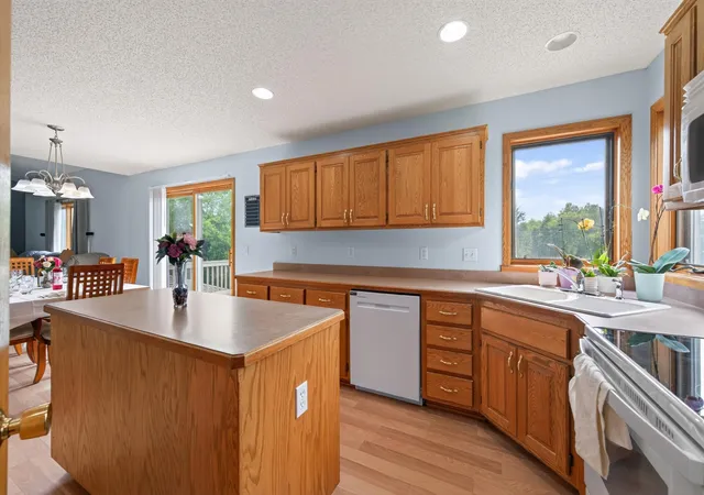 Photo 2 of Single family home for sale at 19408 Albany Ct Nw, Elk River, MN 55330 | MLS# 7162957 | Listing updated on 2026-10-22