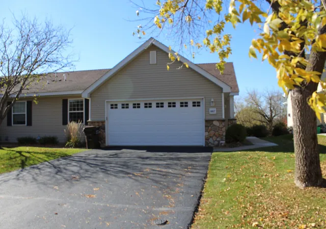 Photo 1 of Townhouse for sale at 667 Marsh Dr, Delano, MN 55328 | MLS# 7163040 | Listing updated on 2026-10-23