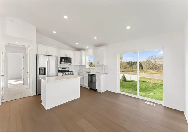 Photo 4 of Single family home for sale at 16790 Ebony St NW, Ramsey, MN 55303 | MLS# 7163046 | Listing updated on 2026-10-23
