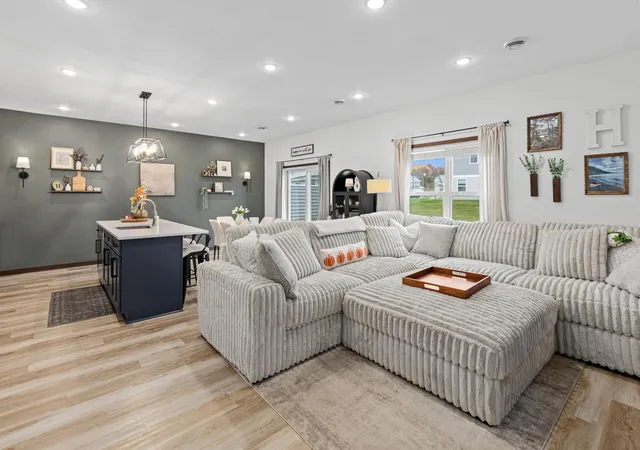 Photo 3 of Single family home for sale at 20225 Prairie Dr, Big Lake, MN 55309 | MLS# 7163052 | Listing updated on 2026-10-29