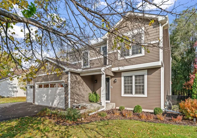 Photo 1 of Single family home for sale at 20470 Impatiens Way, Lakeville, MN 55044 | MLS# 7163056 | Listing updated on 2026-10-30