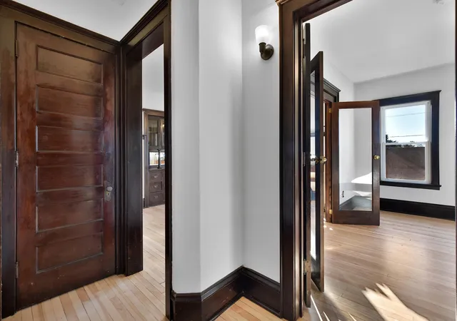 Listing Photo 5 - Condo for sale in building located at 343 E 19Th St, Minneapolis, MN 55404 - Unit #6B