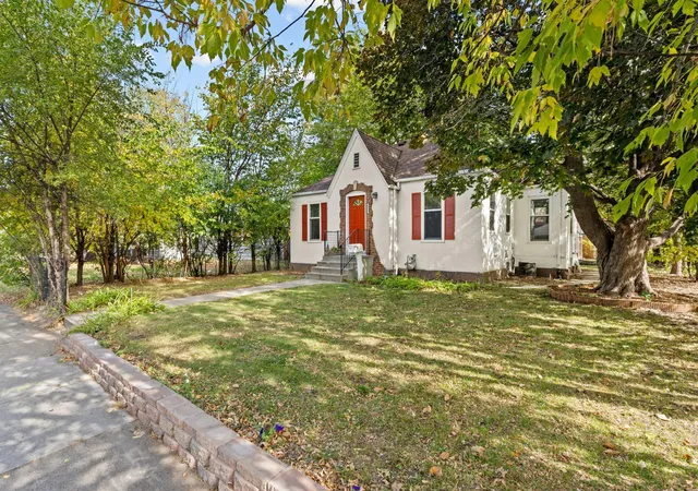 Photo 3 of Single family home for sale at 6533 Bloomington Ave S, Minneapolis, MN 55423 | MLS# 7163090 | Listing updated on 2026-10-23