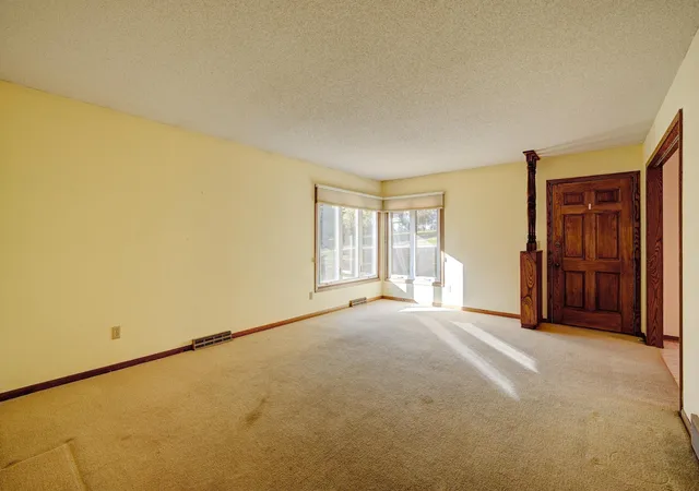 Photo 4 of Single family home for sale at 2310 Imperial Dr, Saint Cloud, MN 56301 | MLS# 7163133 | Listing updated on 2026-10-23