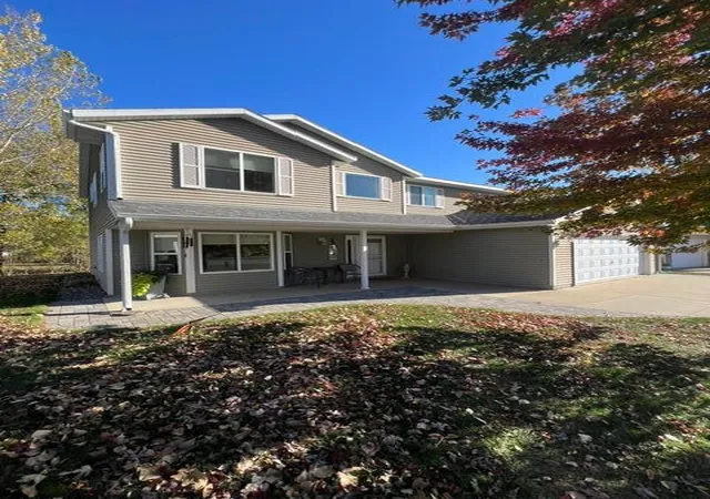 Photo 2 of Single family home for sale at 538 Meadowlark Ln, Eden Valley, MN 55329 | MLS# 7163150 | Listing updated on 2026-10-22