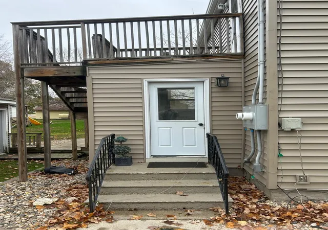 Photo 1 of House for sale at 307 1st Avenue SE, Glenwood, MN 56334 | MLS# 7163156 | Listing updated on 2026-10-27