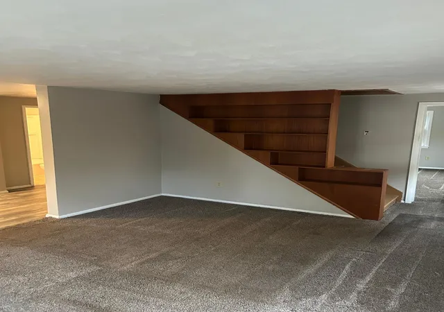 Photo 4 of House for sale at 307 1st Avenue SE, Glenwood, MN 56334 | MLS# 7163156 | Listing updated on 2026-10-27