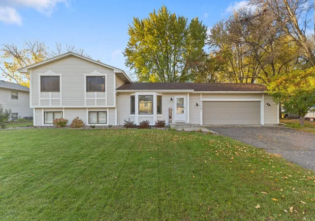 Single family home for sale at 21701 Rouillard Blvd, Rogers, MN 55374 | MLS# 7163158