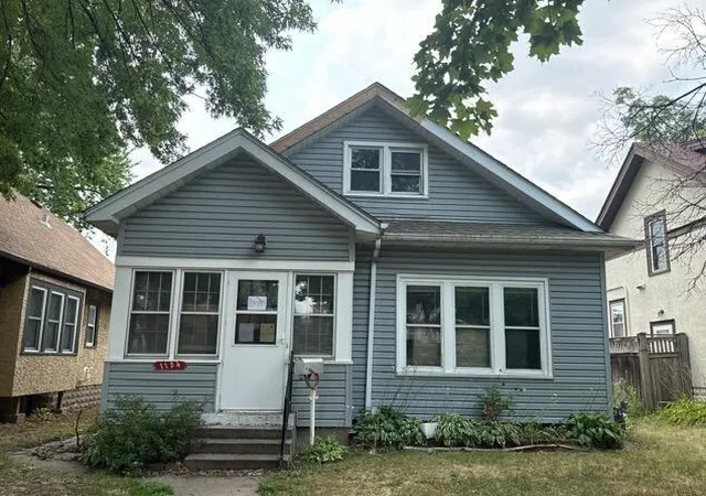 Photo 1 of Single family home for sale at 1124 Maryland Ave E, Saint Paul, MN 55106 | MLS# 7163161 | Listing updated on 2026-10-22