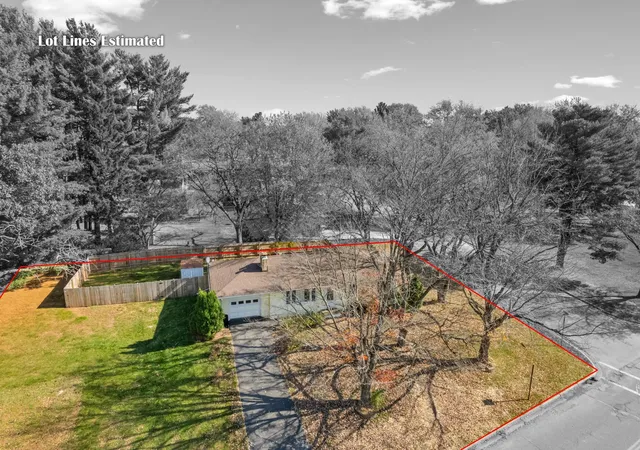 Photo 3 of Single family home for sale at 707 Forrest St, Black River Falls, WI 54615 | MLS# 7163165 | Listing updated on 2026-10-27
